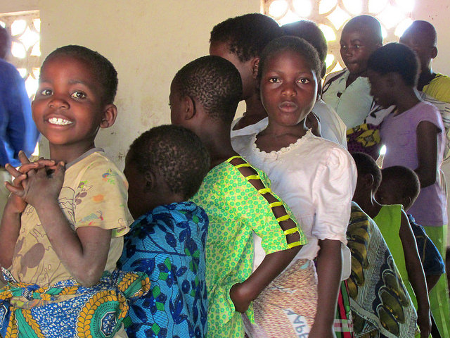 LITTLE DRESSES - A PASSION TO SERVE – Malawi Project